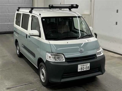 TOYOTA TOWN ACE VAN