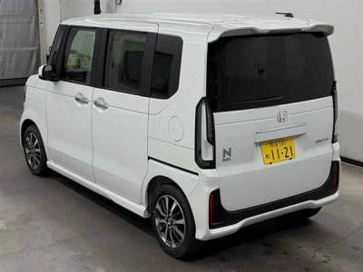 HONDA N BOX CUSTOM