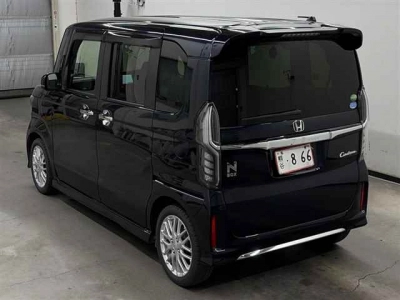 HONDA N BOX CUSTOM