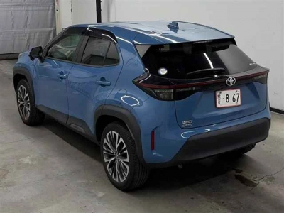 TOYOTA YARIS CROSS