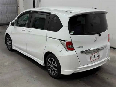 HONDA FREED