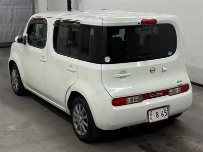 NISSAN CUBE