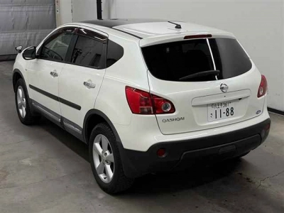 NISSAN DUALIS