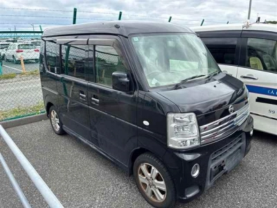 NISSAN NV100 CLIPPER RIO
