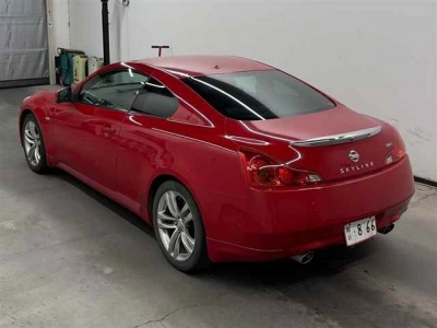 NISSAN SKYLINE