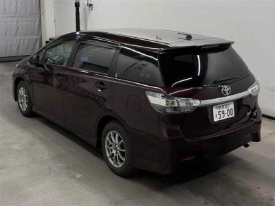 TOYOTA WISH