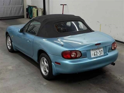 MAZDA ROADSTER