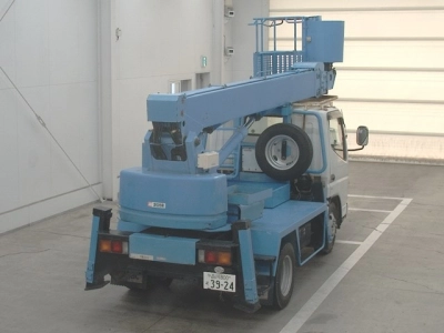 MITSUBISHI CANTER