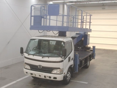 HINO DUTRO
