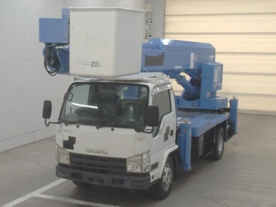 ISUZU ELF