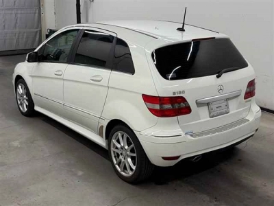 MERCEDES BENZ B CLASS