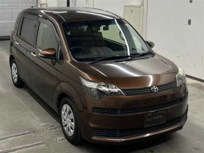 TOYOTA SPADE