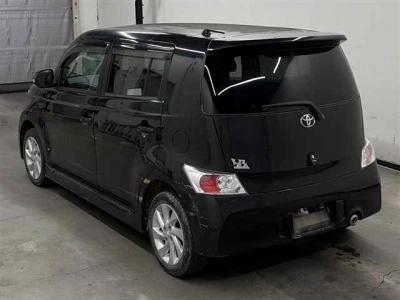 TOYOTA BB