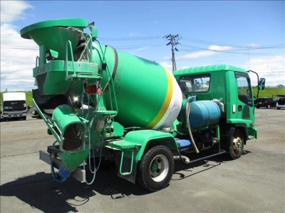 ISUZU FORWARD