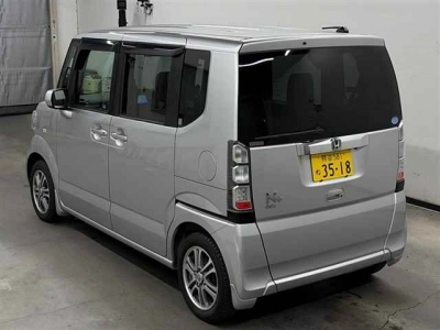 HONDA N BOX +