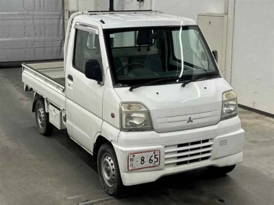 MITSUBISHI MINICAB TRUCK
