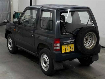 MITSUBISHI PAJERO MINI