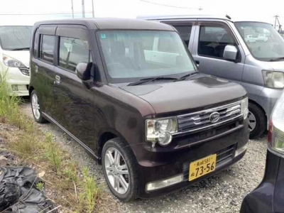DAIHATSU MOVE CONTE