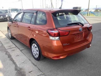 TOYOTA COROLLA FIELDER