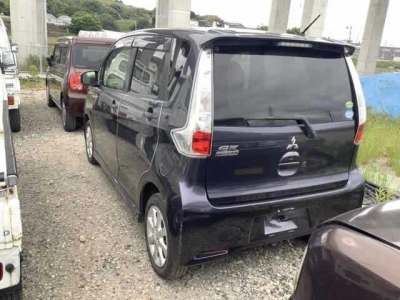 MITSUBISHI EK CUSTOM