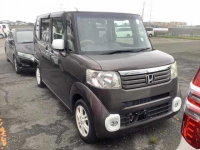 HONDA N BOX +