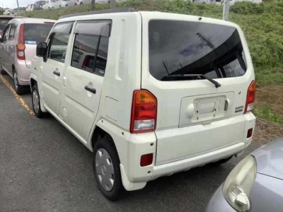 DAIHATSU NAKED