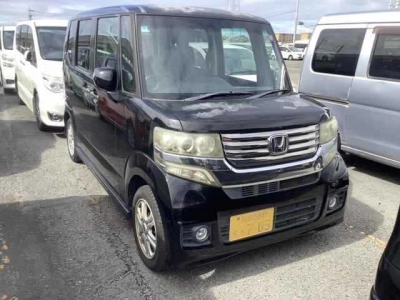 HONDA N BOX CUSTOM