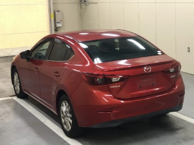 MAZDA AXELA