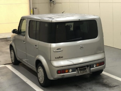 NISSAN CUBE