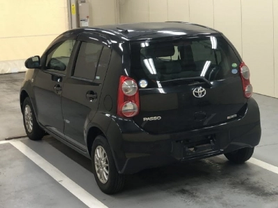 TOYOTA PASSO