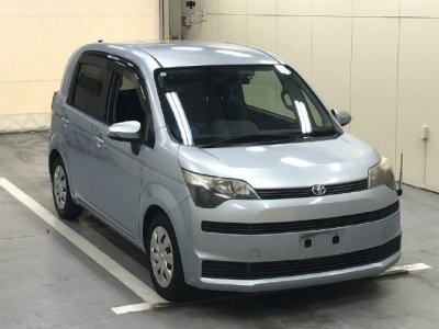 TOYOTA SPADE