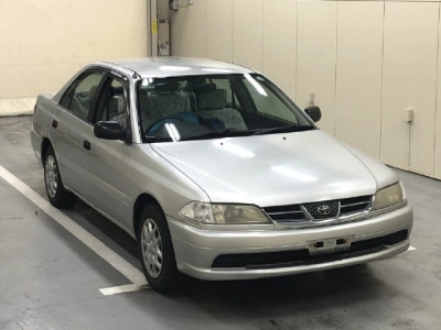 TOYOTA CARINA