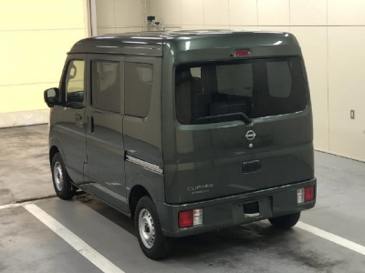 NISSAN CLIPPER