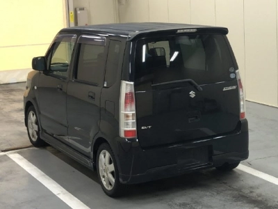 SUZUKI WAGON R STINGRAY
