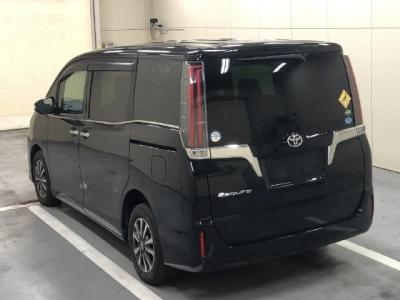 TOYOTA ESQUIRE