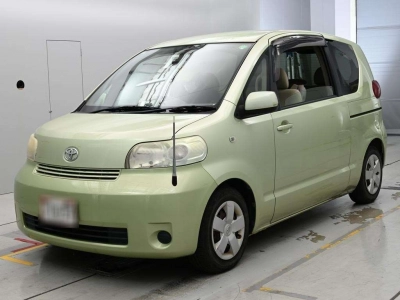 TOYOTA PORTE