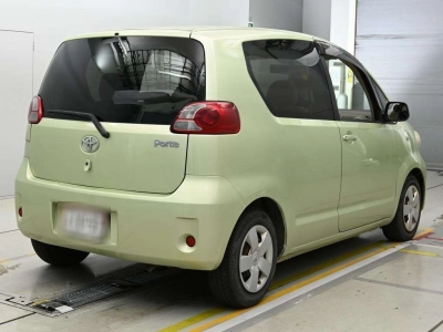 TOYOTA PORTE