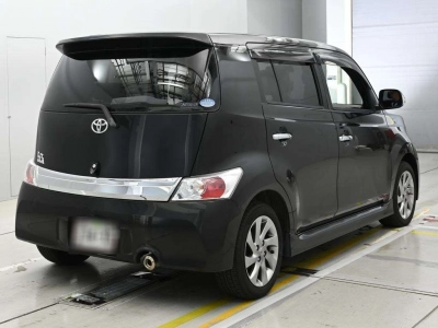 TOYOTA BB