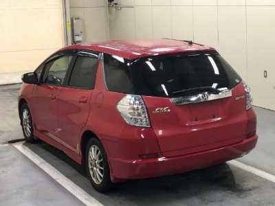 HONDA FIT SHUTTLE