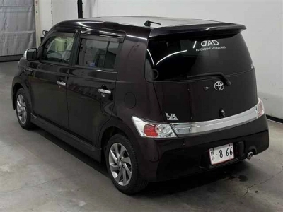 TOYOTA BB