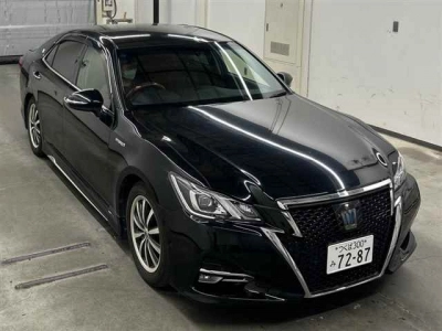 TOYOTA CROWN HYBRID