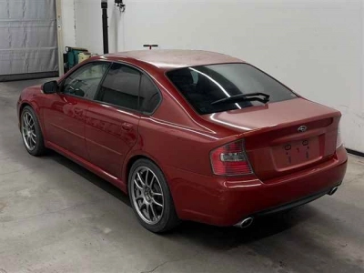 SUBARU LEGACY B4