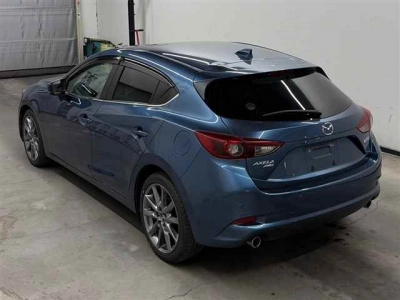 MAZDA AXELA SPORT
