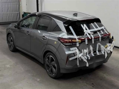 NISSAN AURA