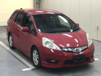 HONDA FIT SHUTTLE