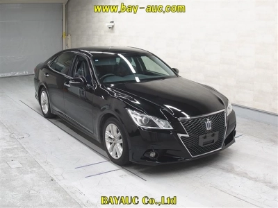 TOYOTA CROWN HYBRID