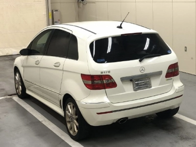 MERCEDES BENZ B CLASS