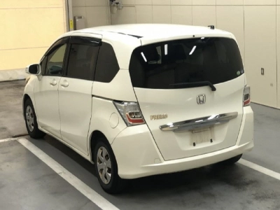 HONDA FREED