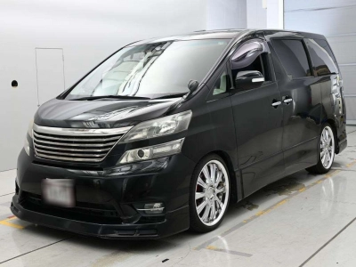 TOYOTA VELLFIRE