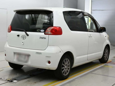 TOYOTA PORTE